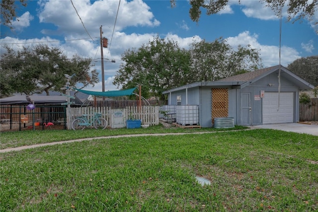 view of yard with a garage