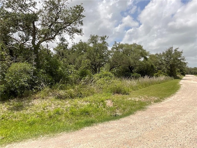 342 Whispering Woods Dr, Rockport, TX 78382 - photo 6