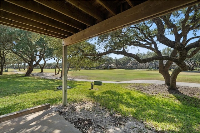 exterior space featuring a lawn