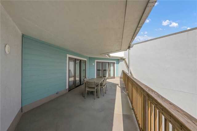 balcony featuring a patio