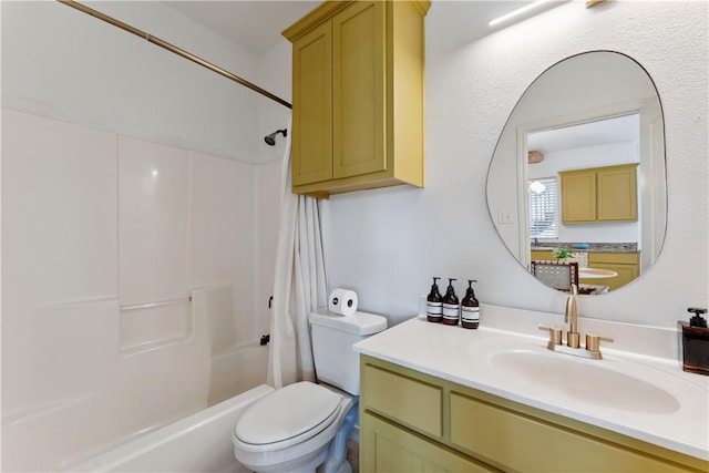 14334 Cruiser St Unit 101, Corpus Christi, TX 78418 - bathroom featuring shower / tub combo and vanity