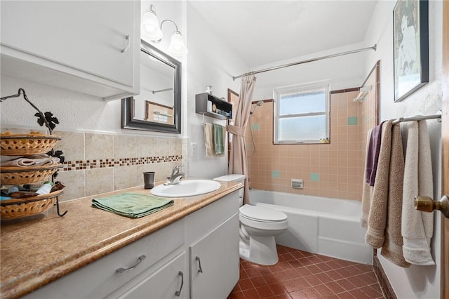 314 Inglewood, Ingleside, TX 78362 - full bathroom featuring vanity, shower / bath combo, tile patterned flooring, toilet, and backsplash