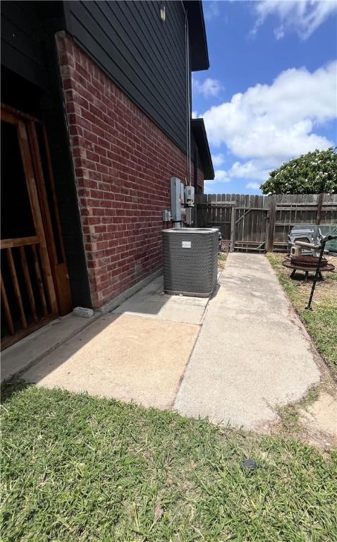 9529 Lovebird St, Corpus Christi, TX 78418 - photo 36