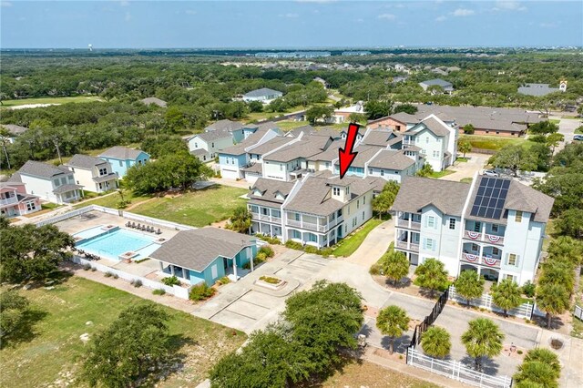 102 Frontenac Ln, Rockport, TX 78382 - photo 2