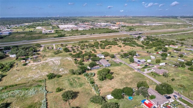 213 Mesquite Cir, Aransas Pass, TX 78336 - photo 6