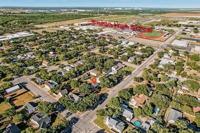 909 E Market St, Sinton, TX 78387 - photo 22