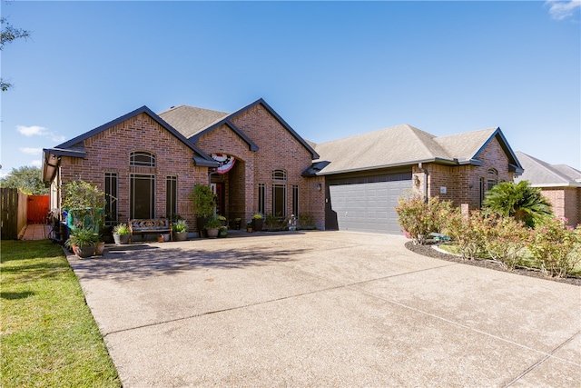 view of front facade with a garage