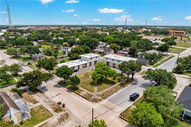 425 W Lee Ave, Kingsville, TX 78363 - photo 16