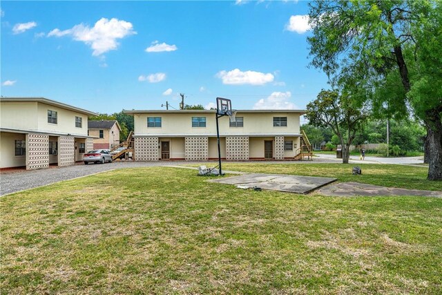 425 W Lee Ave, Kingsville, TX 78363 - photo 13