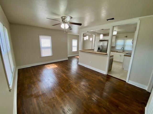 604 E Warren Ave, Kingsville, TX 78363 - photo 10