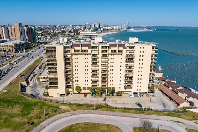 bird's eye view with a water view