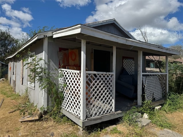 view of side of property