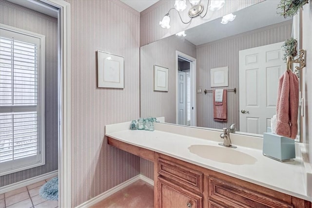 4217 Spring Creek Dr, Corpus Christi, TX 78410 - bathroom featuring plenty of natural light and wallpapered walls