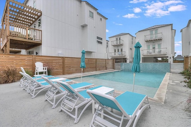 4885 S State Highway 361st St Unit H, Port Aransas, TX 78373 - community pool with a patio