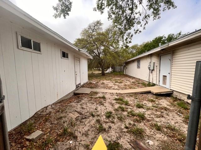 667 Lisa Ann Dr, Aransas Pass, TX 78336 - view of yard