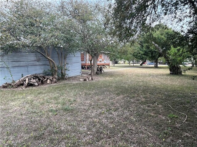 613 W Market St, Sinton, TX 78387 - photo 17