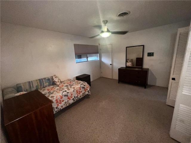 5445 Ocean Dr, Corpus Christi, TX 78412 - carpeted bedroom with a ceiling fan