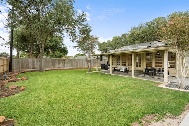 view of yard with a patio