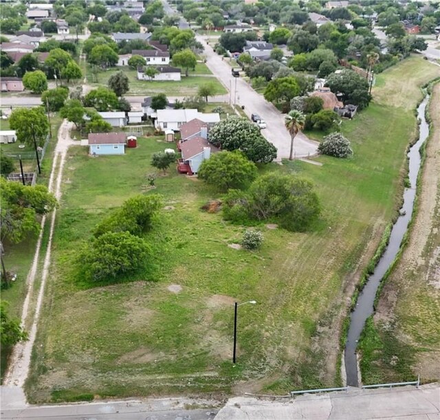 215 W C Ave, Kingsville, TX 78363 - photo 2