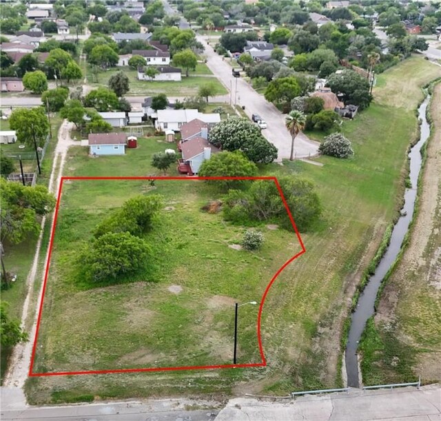 215 W C Ave, Kingsville, TX 78363 - photo 3