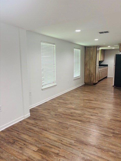 411 S Market St, Hallettsville, TX 77964 - photo 14