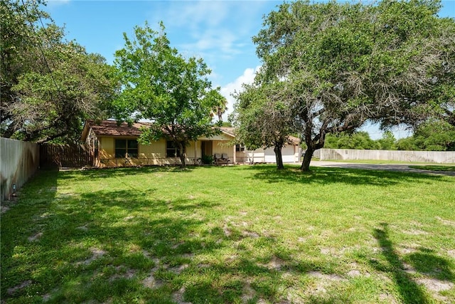 1689 Mooney Ln, Ingleside, TX 78362 - view of fenced backyard