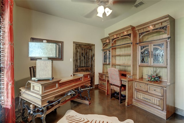 office featuring ceiling fan