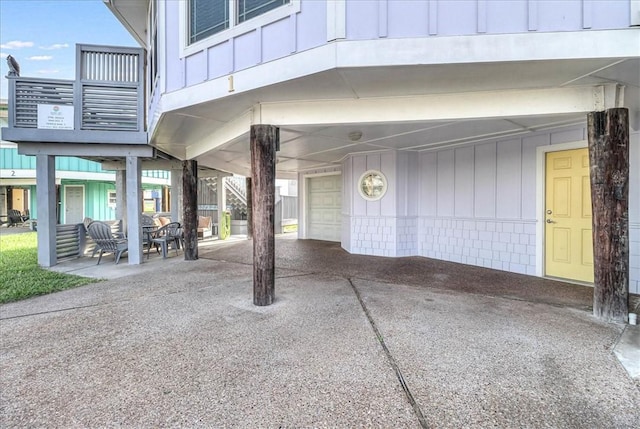 view of patio featuring a carport