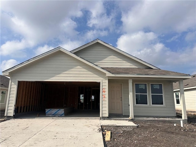 view of front of house with a garage