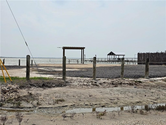227 Palmetto Point Rd, Rockport, TX 78382