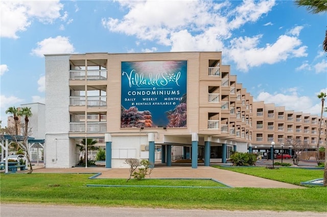 3938 Surfside Blvd Unit 1206, Corpus Christi, TX 78402 - view of apartment building / complex