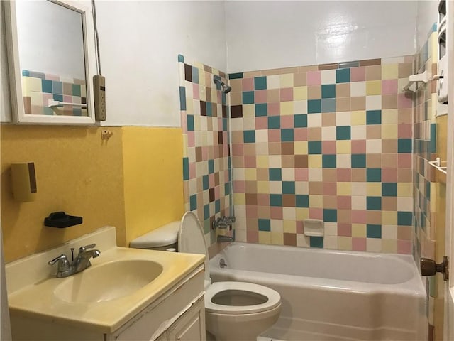 1222 18th St, Corpus Christi, TX 78405 - bathroom with shower / bathtub combination and vanity