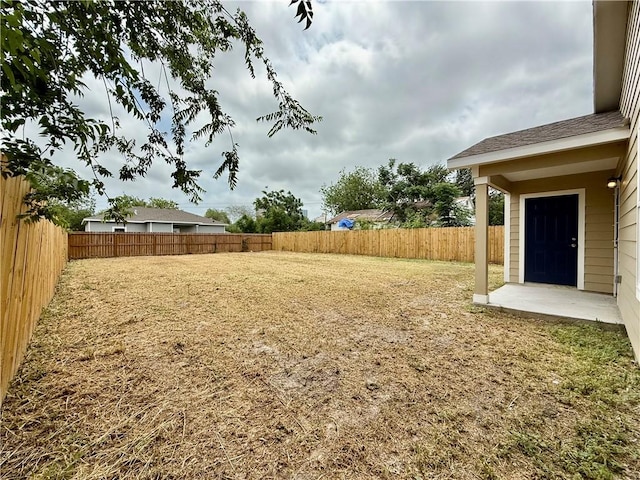 1108 N Staples St, Corpus Christi, TX 78401 - view of yard
