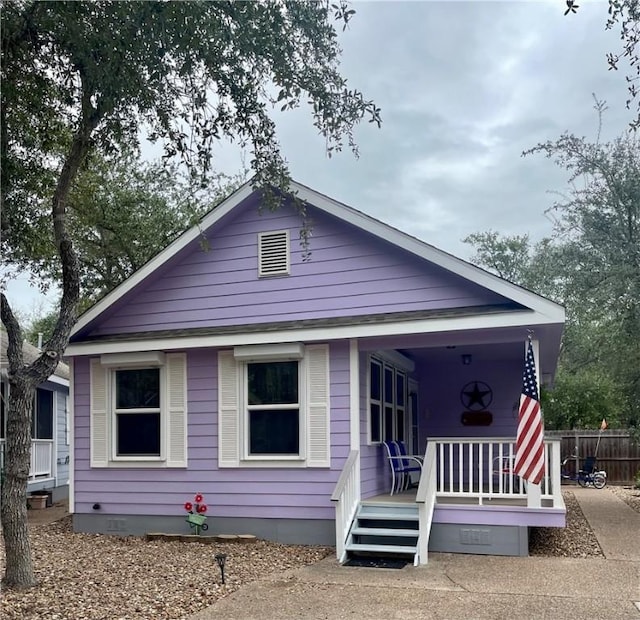 view of front of property with a porch