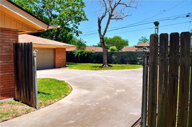 gate with fence