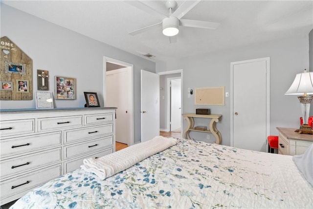 3818 Kingston Dr, Corpus Christi, TX 78415 - bedroom featuring ceiling fan