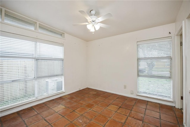 unfurnished room featuring ceiling fan