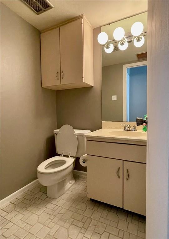 5444 Stonegate Way, Corpus Christi, TX 78411 - photo 14