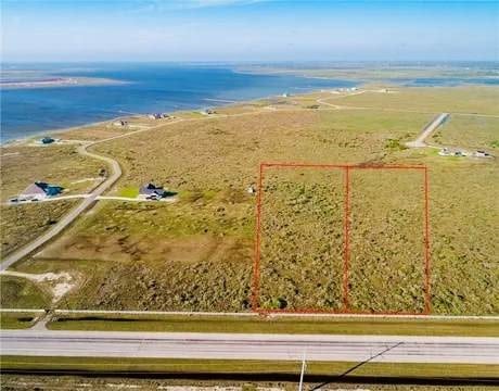 Listing photo 2 for 2542 State Highway 188, Rockport TX 78382