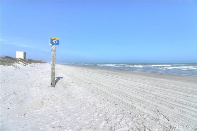 water view featuring a beach view