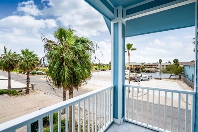 15512 Spyglass Dr, Corpus Christi, TX 78418 - photo 38