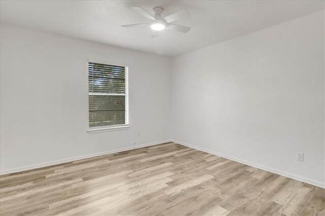 2108 Matagorda Dr, Portland, TX 78374 - spare room featuring light wood-style floors and ceiling fan