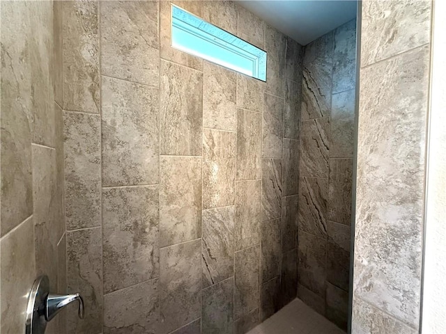 1030 Ocean Breeze St, Portland, TX 78374 - bathroom with tiled shower