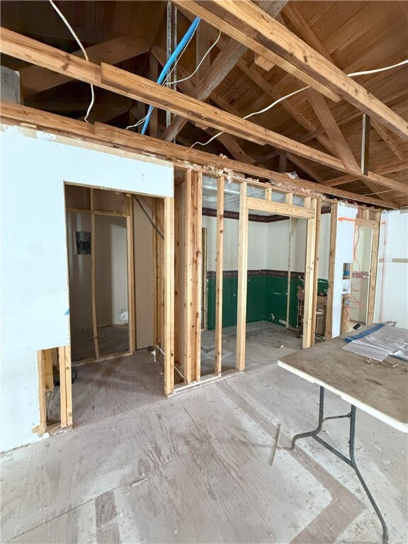 852 S Whitney St, Aransas Pass, TX 78336 - photo 6