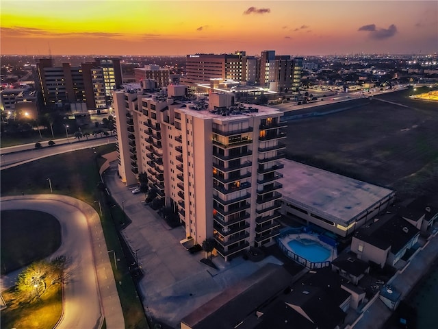 view of aerial view at dusk