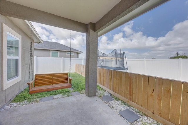4009 Yankees Pl, Corpus Christi, TX 78414 - fenced backyard featuring a patio
