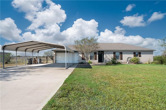 view of front facade featuring a carport, a garage, and a front lawn