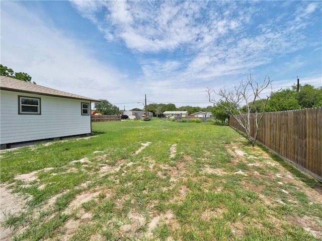 222 N 9th St, Aransas Pass, TX 78336 - view of yard
