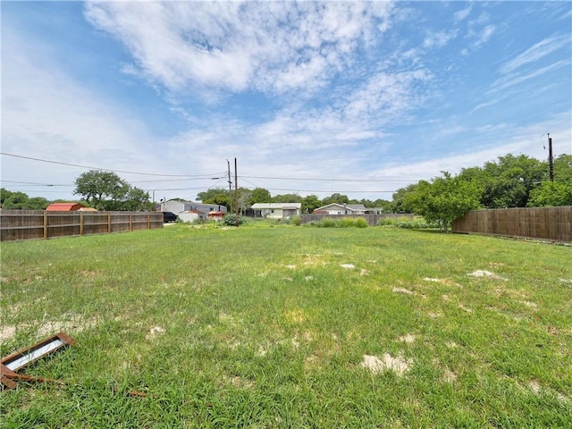 222 N 9th St, Aransas Pass, TX 78336 - view of yard