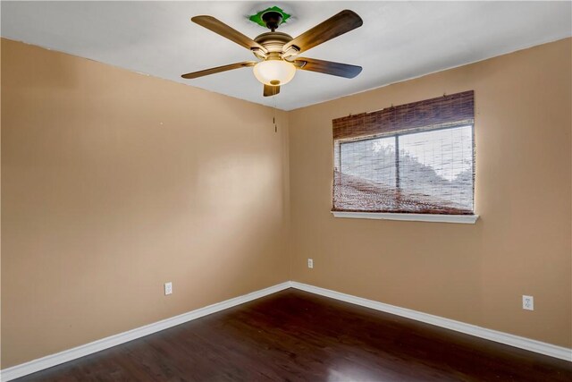 2826 Toronto Dr, Corpus Christi, TX 78414 - spare room featuring wood finished floors, baseboards, and ceiling fan